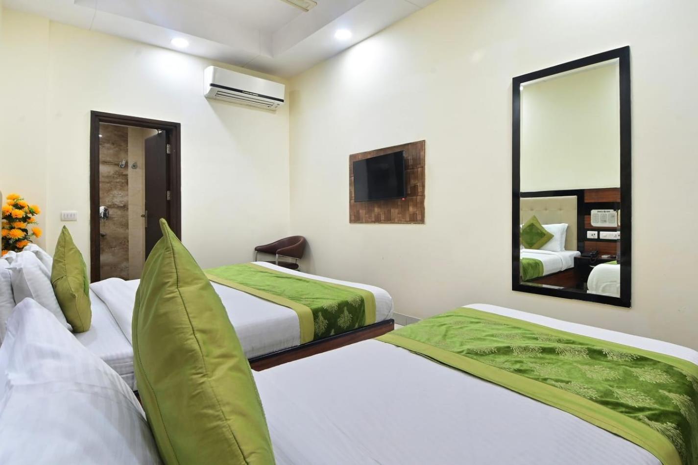 Hotel Emporio View - New Delhi Railway Station - Paharganj 外观 照片